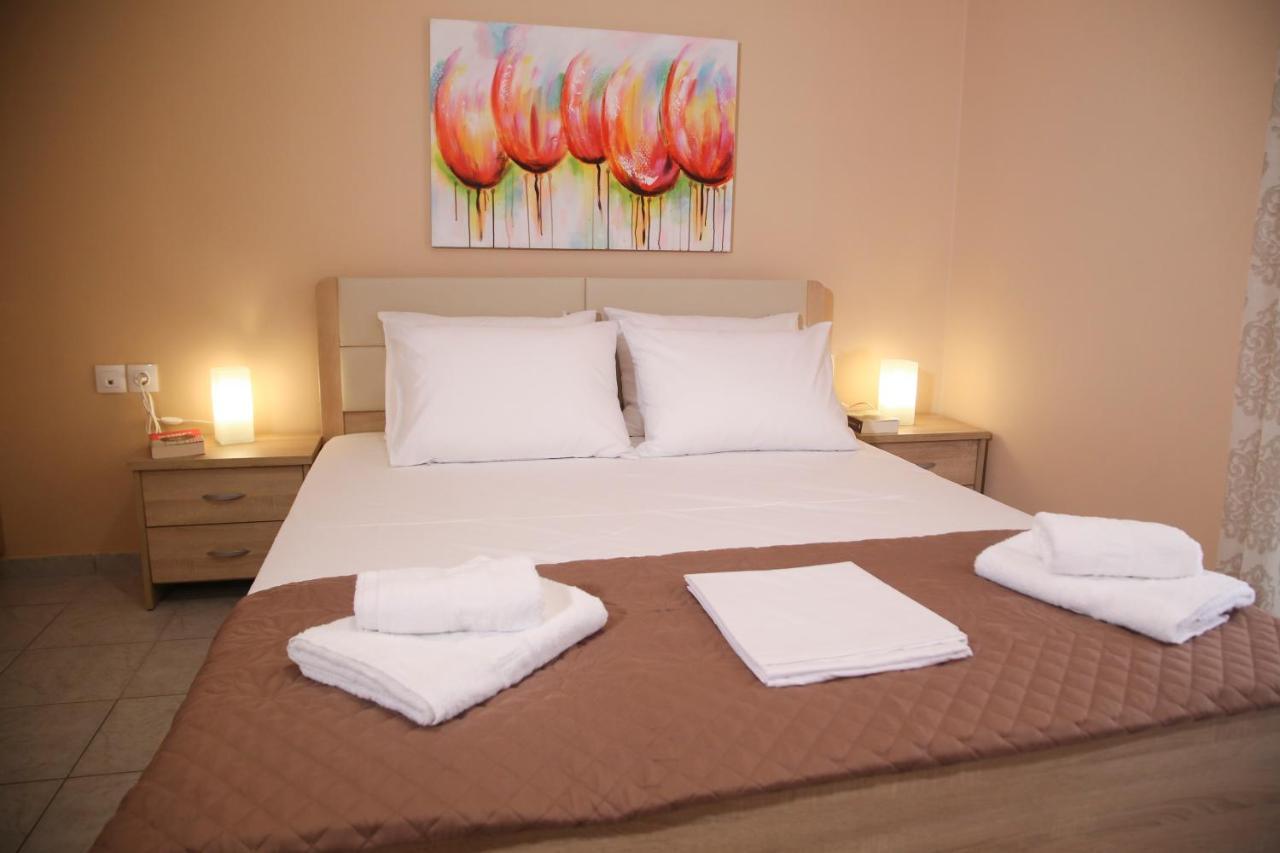 Nini'S House 1 Apartment นีดรี ภายนอก รูปภาพ