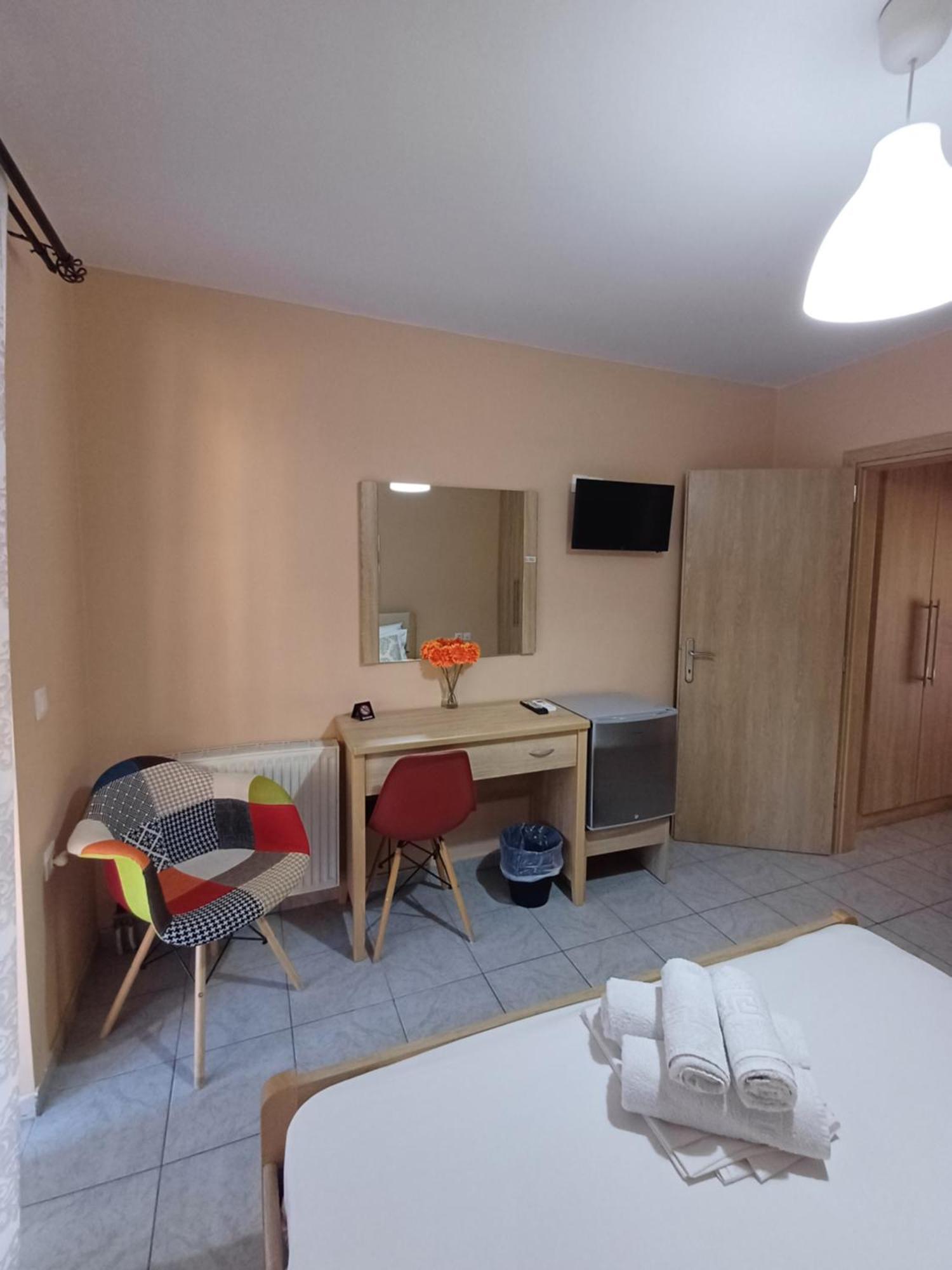 Nini'S House 1 Apartment นีดรี ภายนอก รูปภาพ